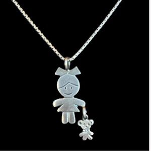Silpada ‘Little Girl with Teddy Bear’ XOXO Sterling Silver 925 Necklace 15”